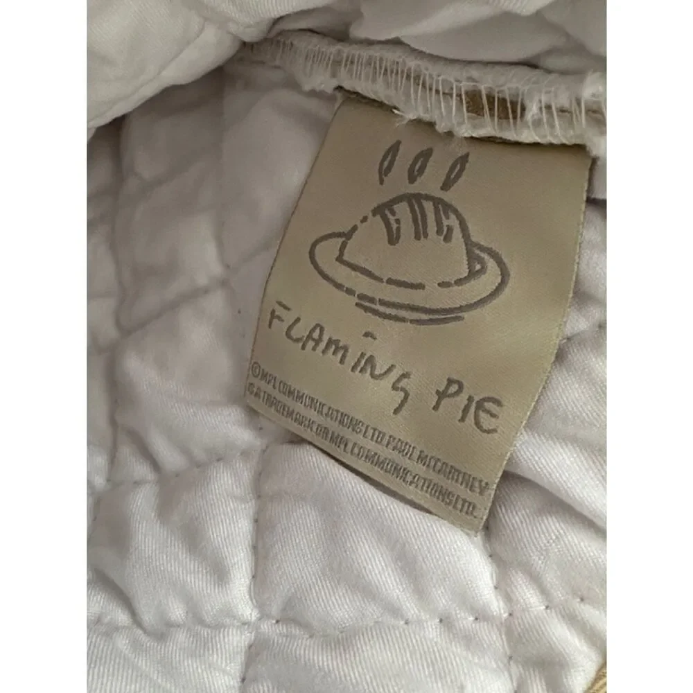 NEW Paul McCartney Flaming Pie Oven Mitt - Cream with Red Graphic